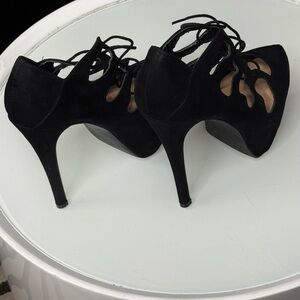 Chic Black Lace-Up Women's Heels